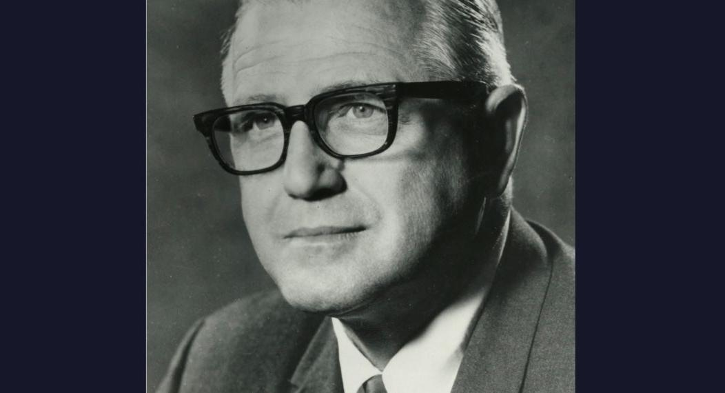 Robert E. Burns